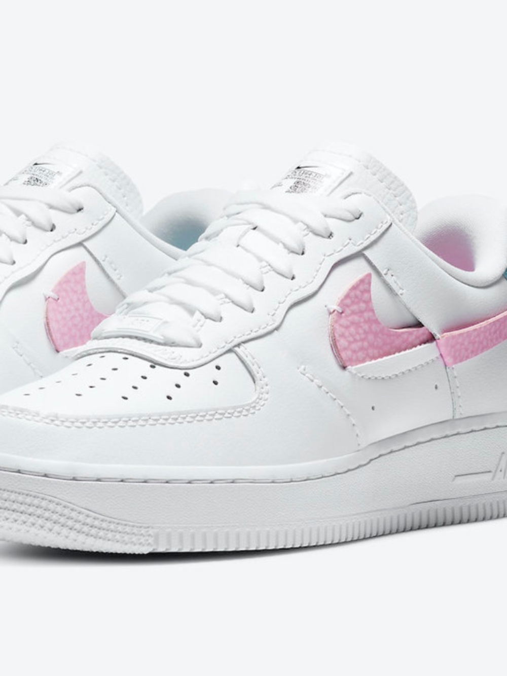 Nike Air Force 1 LXX White Pink Aqua (Size 6)